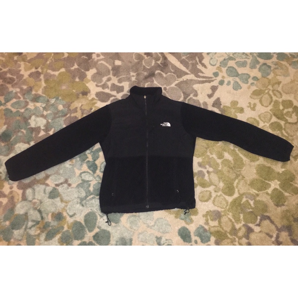 Black Northface Denali Jacket - Women’s M